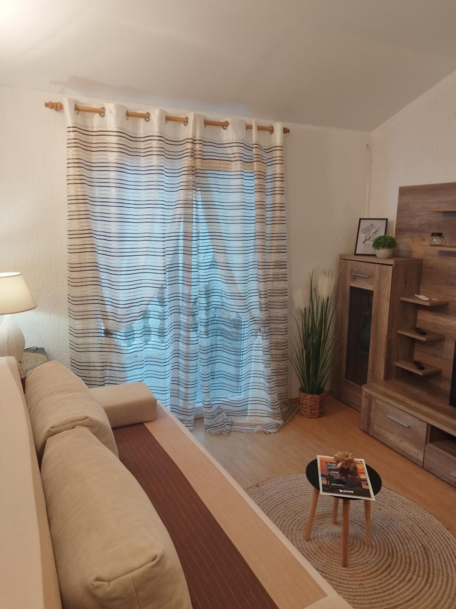 Apartmani Kraljevic Vodice Exteriör bild