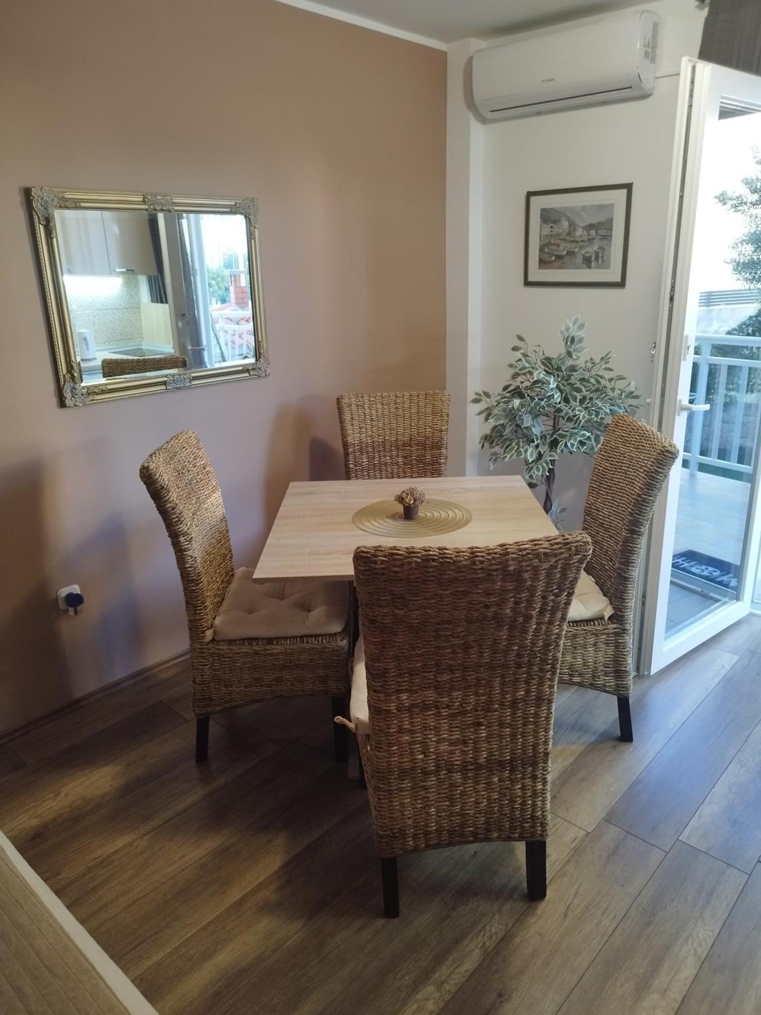 Apartmani Kraljevic Vodice Exteriör bild