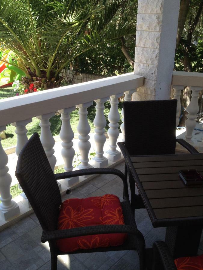 Apartmani Kraljevic Vodice Exteriör bild